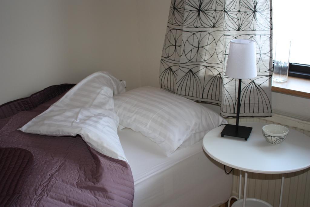 Guesthouse Gimbur Reykjarholl Room photo